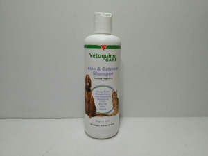 Vetoquinol Care Aloe Oatmeal Shampoo 16oz