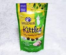 Snack Kucing Wellness Kittles Grain Free Duck & Cranberries Recipe 2oz