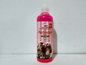Shampoo Bakteri & Jamur Best In Show Medicated Shampoo For Dog 250mL